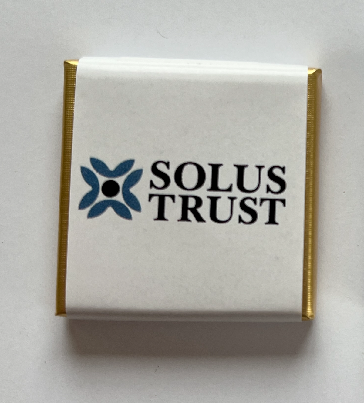Napolitain Personnalisé &#39;&#39; SolusTrust&#39;&#39; LAIT - RJAMES001L - Alu : OR