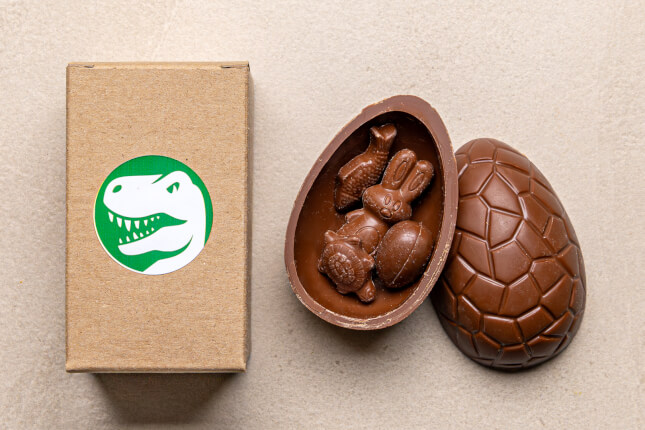 Organic surprise dinosaur egg - MILK (125gr)