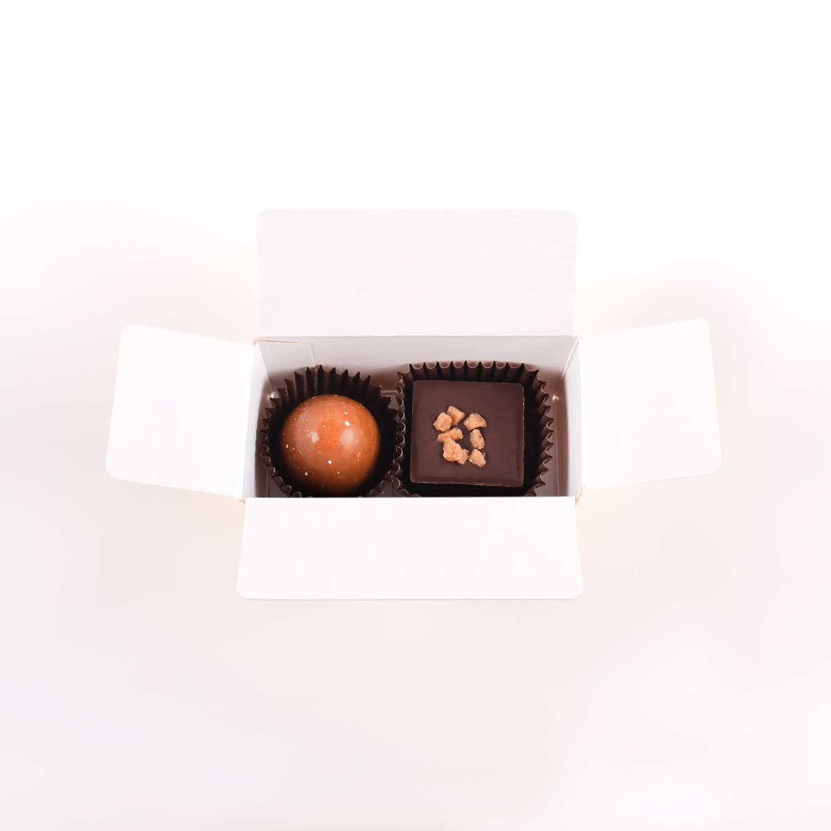 Customized box of 2 chocolates